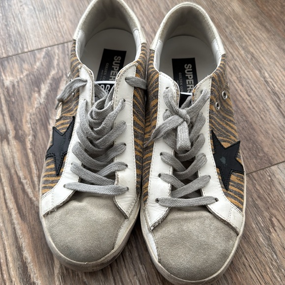 Authentic Golden Goose Superstar Sneakers - Picture 2 of 8